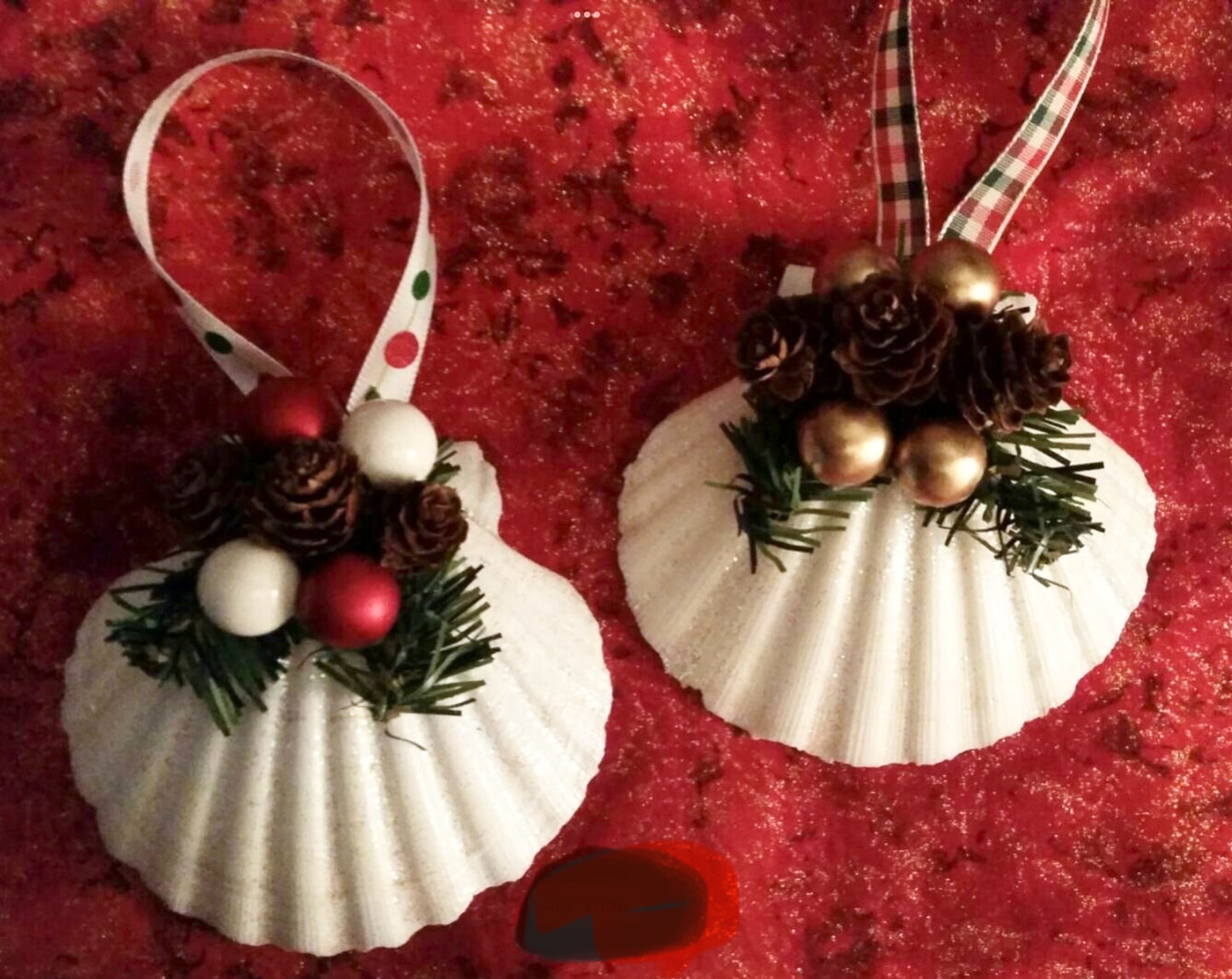 Clam Shell With Island Straw Christmas Ornament I Coastal Christmas Ornament I Scallop Clam With Silver Palm Bow Ornament I Seashell Christmas Ornament