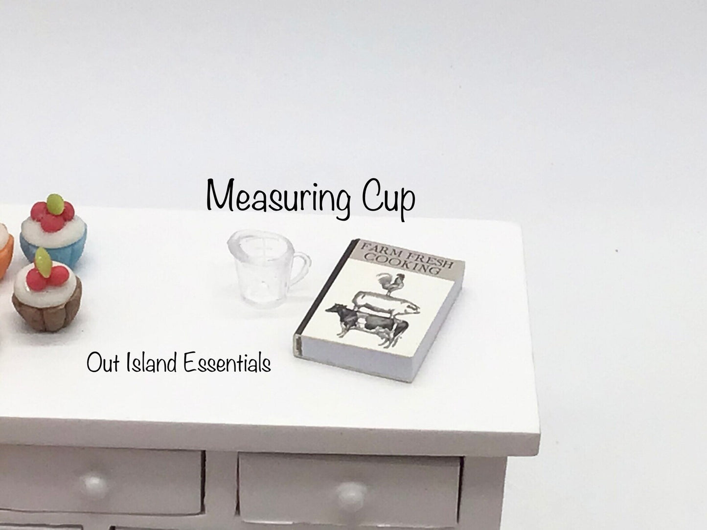 Miniature Measuring Cup I Dollhouse Baking Supplies I Miniature Doll Kitchen I Miniature Dollhouse Cooking I 1:12 Scale Doll Accessories