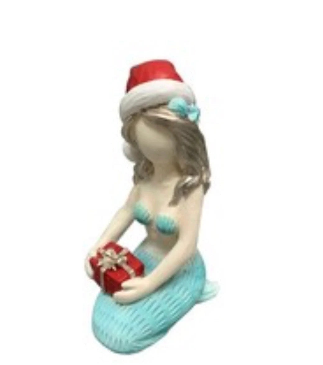 Christmas Mermaid Statue | Daydreaming Christmas Mermaid Decoration