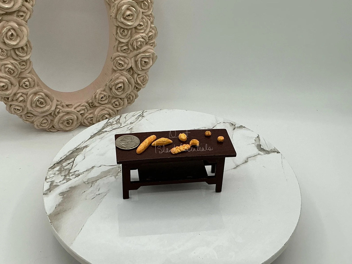 Assorted Dollhouse Bread | 7 Pc Miniature Doll Bread | Miniature Dollhouse Bakery 1:12 Scale