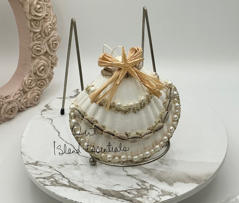 Clam Shell Christmas Ornament I Coastal Christmas Ornament I Scallop Clam Ornament I Seashell Christmas Ornament