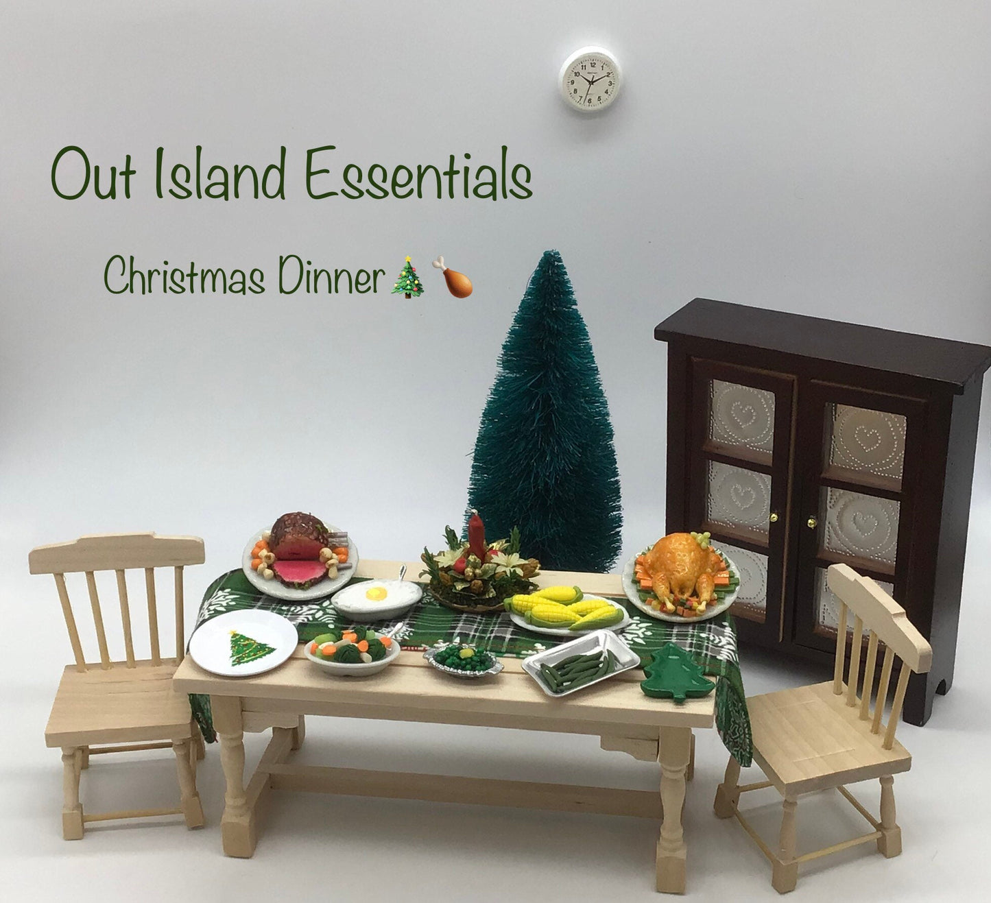 Miniature Christmas Dinner I Dollhouse Christmas Miniatures I Miniature Feast I Miniature Food I Miniature Dinner I Miniature Christmas Deco