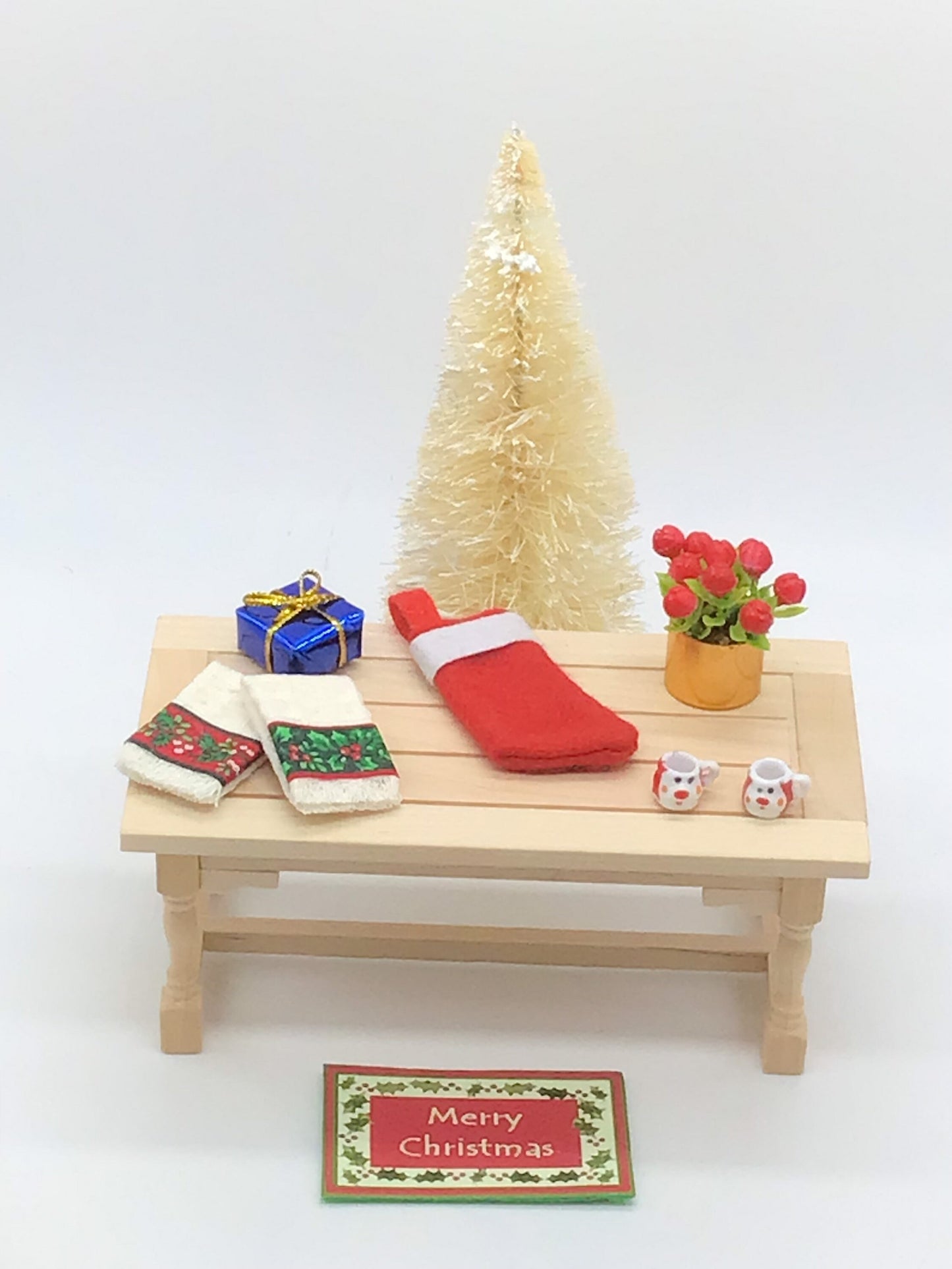 Miniature Christmas Mugs I Miniature 1:12 Scale Cozy Christmas Decorative Mugs I Miniature Christmas Decor