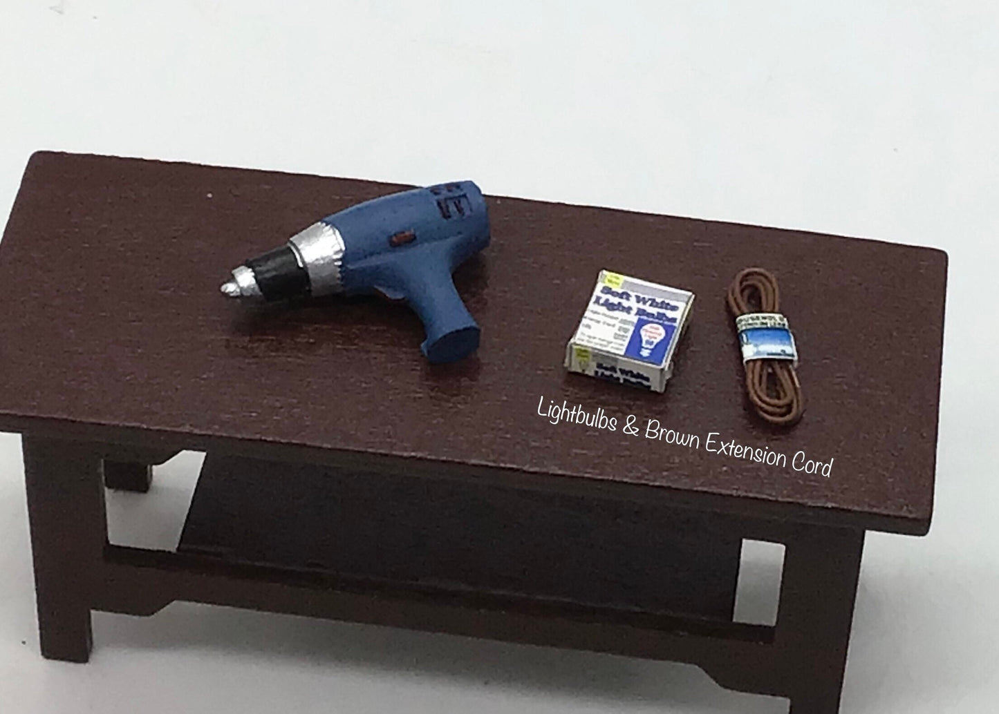 Dollhouse Miniature Extension Cord And Light Bulbs, Dollhouse Home Repair Tools 1:12 Scale