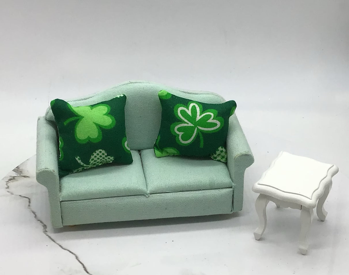 Dollhouse Miniature St Patricks Day Decorations 1:12 Scale