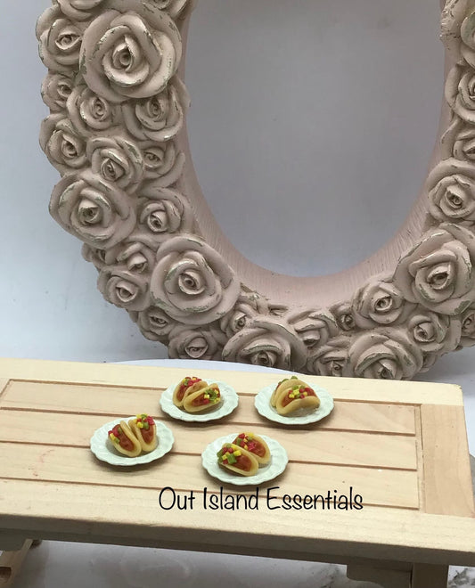 2Pc Miniature Taco Dish, Miniature Tacos 1:12 Scale