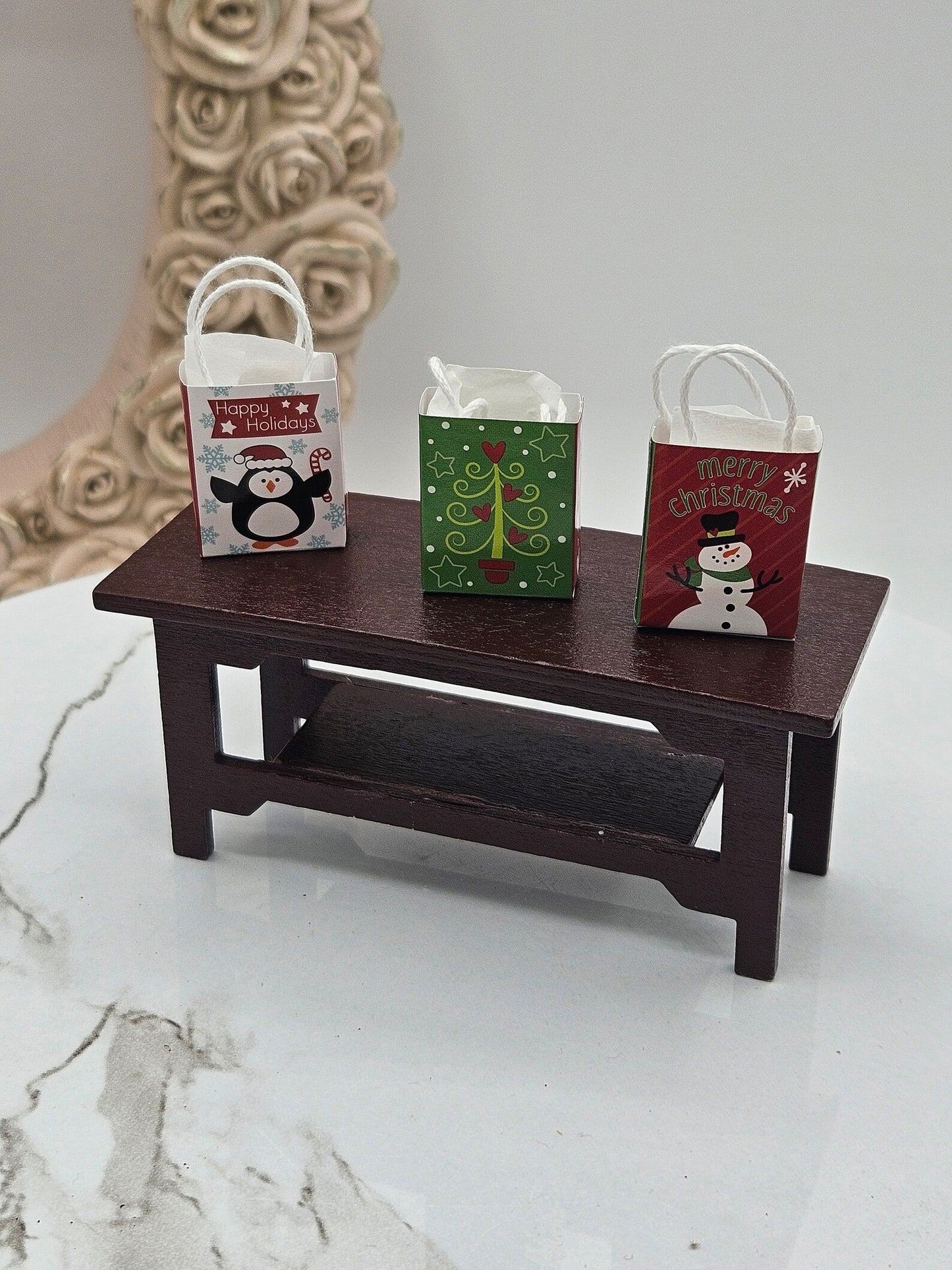 Assorted Dollhouse Christmas Miniatures Christmas Miniatures 1:12 Scale Christmas Decorations