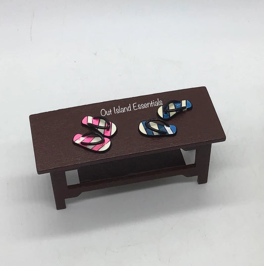 One Pair Dollhouse Miniature Flip Flops I Miniature Doll Shoes I Miniature Dollhouse Beach Shoes I 1:12 Scale Dollhouse Accessories