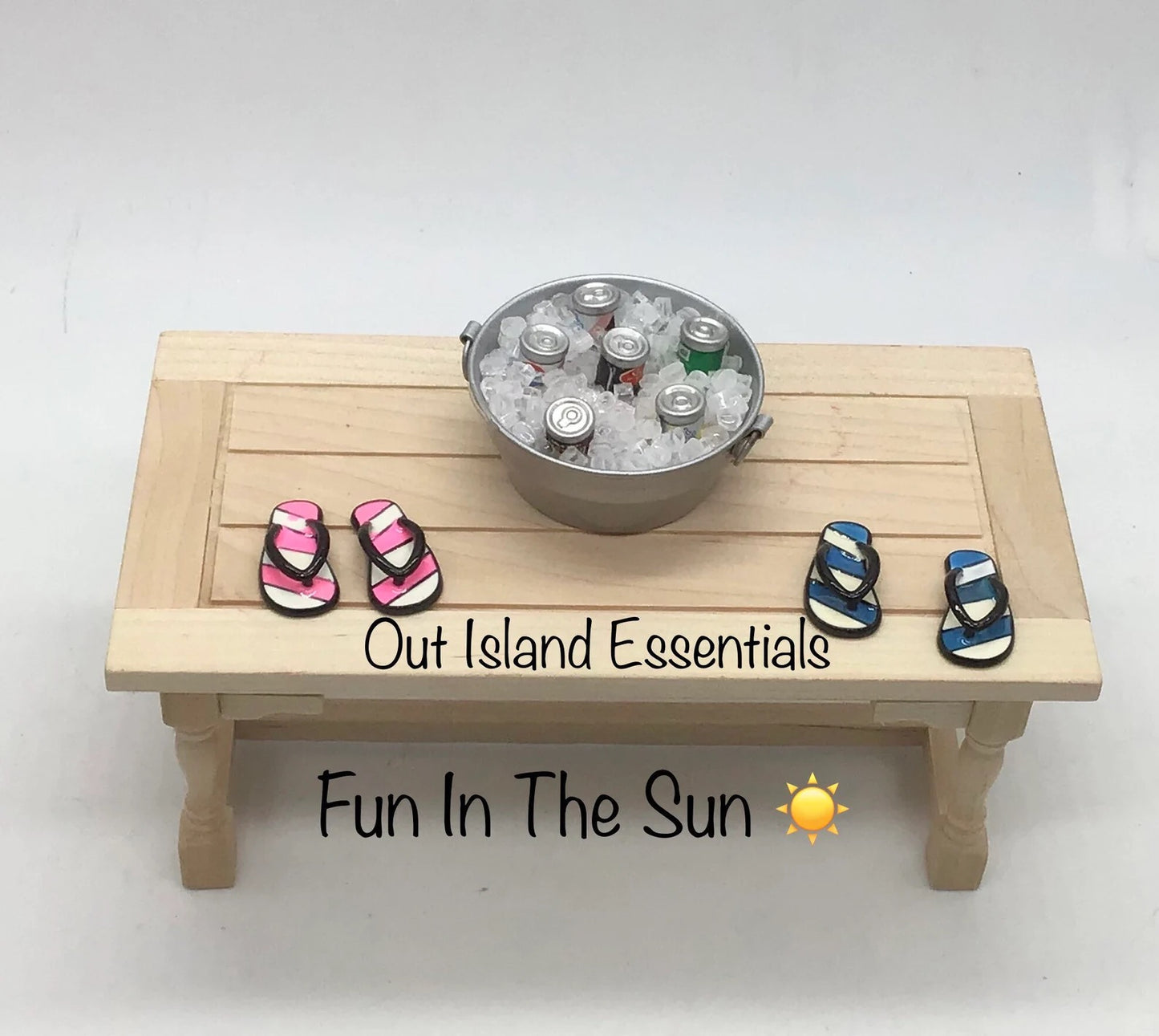 One Pair Dollhouse Miniature Flip Flops I Miniature Doll Shoes I Miniature Dollhouse Beach Shoes I 1:12 Scale Dollhouse Accessories