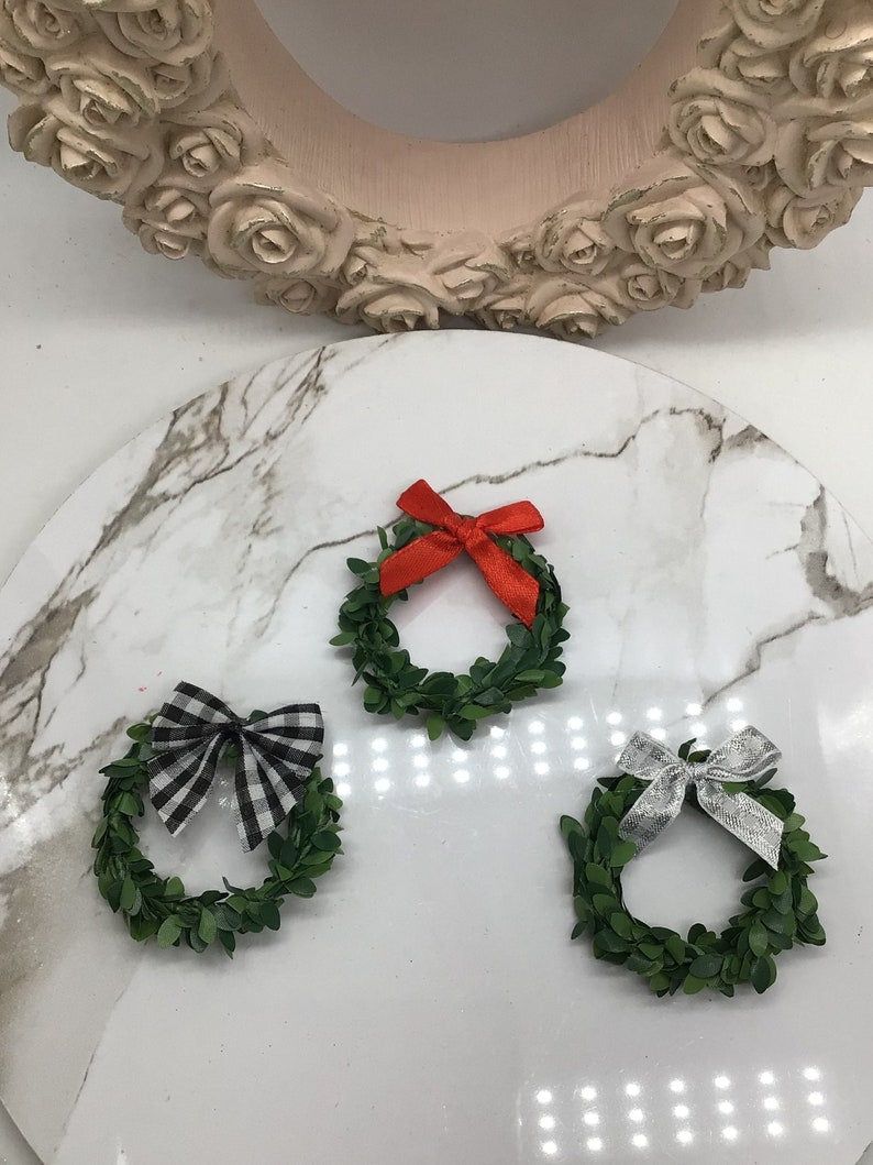 1 Pc. Artsian Made Dollhouse Miniature Wreath I Miniature Doll Wreath I Miniature Christmas Decor I 1:12 Scale Mini | Miniature Christmas