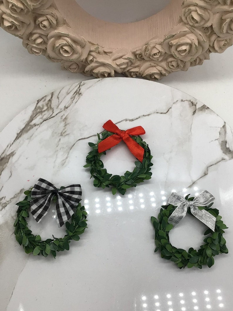 1 Pc. Artsian Made Dollhouse Miniature Wreath I Miniature Doll Wreath I Miniature Christmas Decor I 1:12 Scale Mini | Miniature Christmas