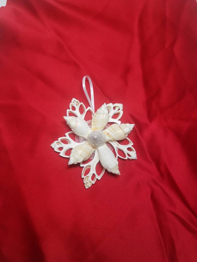 Chula Snowflake, Seashell Ornament, Seashell Christmas Ornament, Beach Ornament, Coastal Ornament, Coastal Christmas