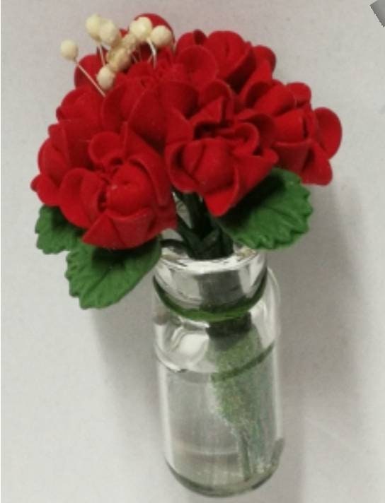 1 Pc Dollhouse Miniature Red Roses 1:12 Scale