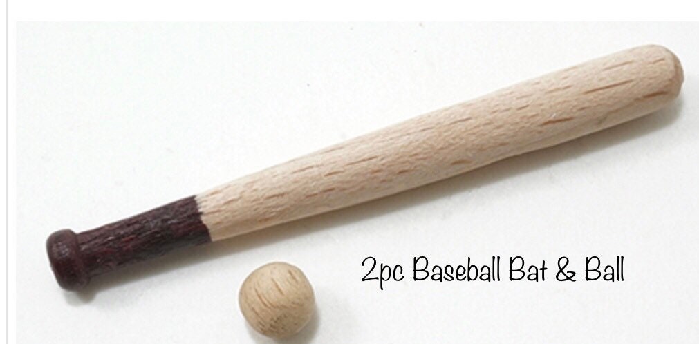 Dollhouse Baseball Bat And Ball Set 1:12 Scale