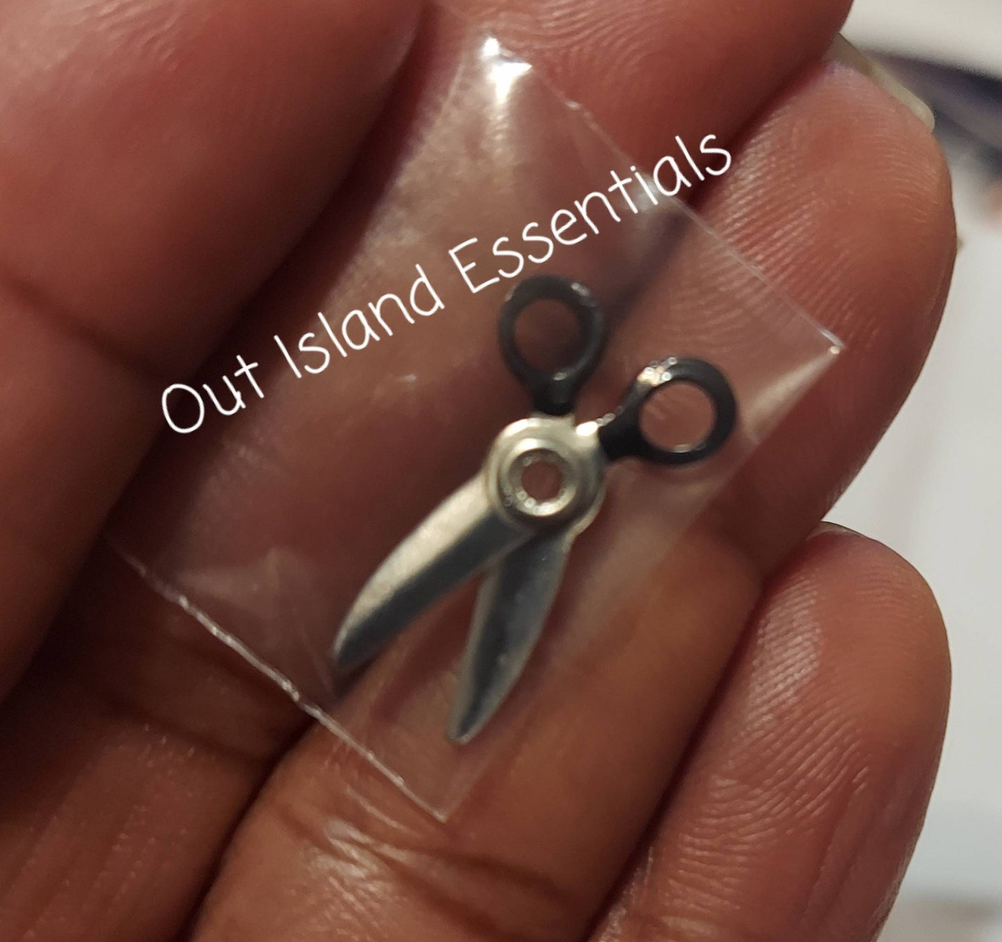 Miniature Dollhouse Scissors I Miniature Realistic Scissors I Miniature Dollhouse Sewing Supplies I 1:12 Scale Dollhouse Sewing Supplies