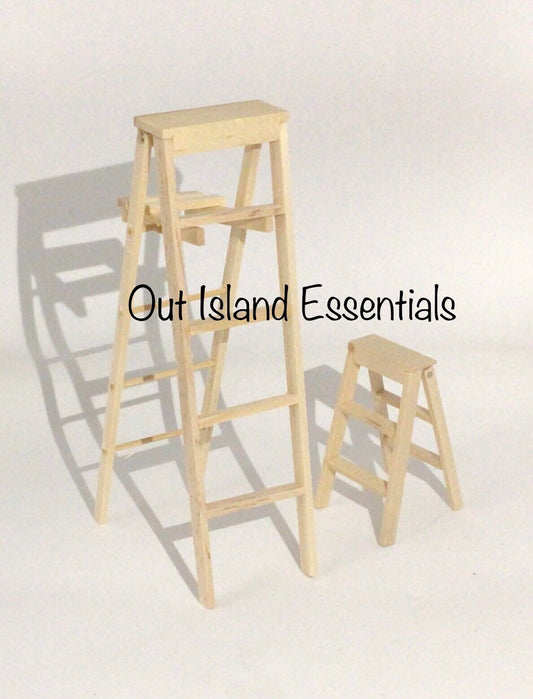 1:12 Scale Dollhouse Miniature Ladder