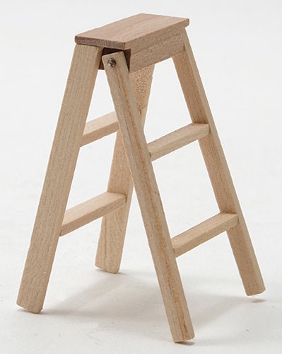 1:12 Scale Dollhouse Miniature Ladder