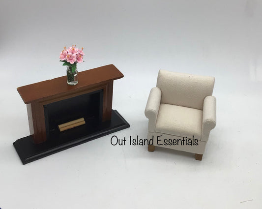 Dollhouse Miniature Single Chair I Miniature Living Room Chair | Miniature 1:12 Scale Furniture | Dollhouse Furniture